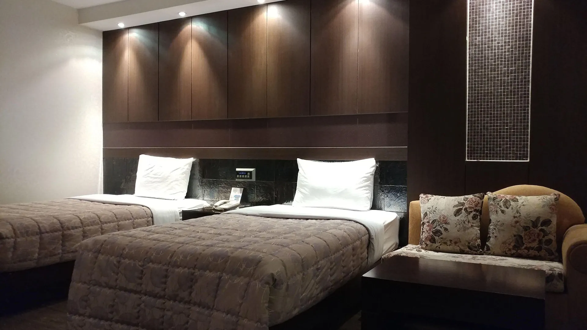 Incheon Airport Hotel June