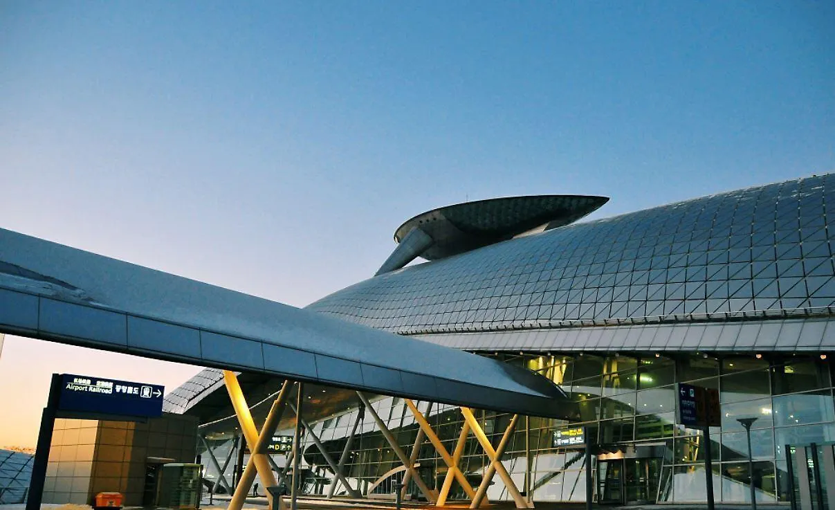 Incheon Airport Hotel June 3*,