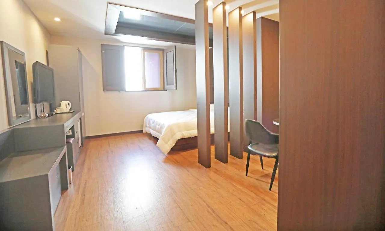 Incheon Airport Hotel June