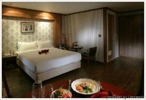 Incheon Airport Hotel June