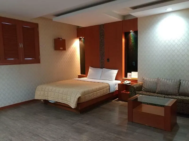 Incheon Airport Hotel June