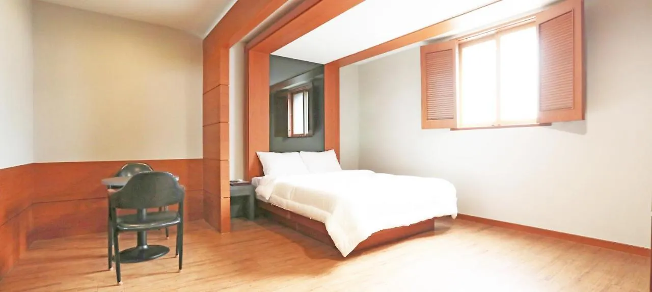 Incheon Airport Hotel June