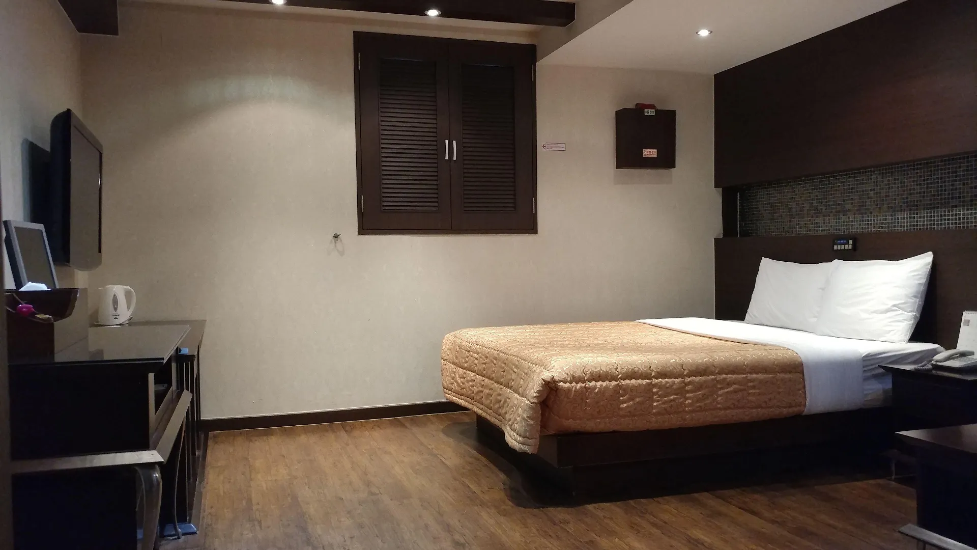 Incheon Airport Hotel June