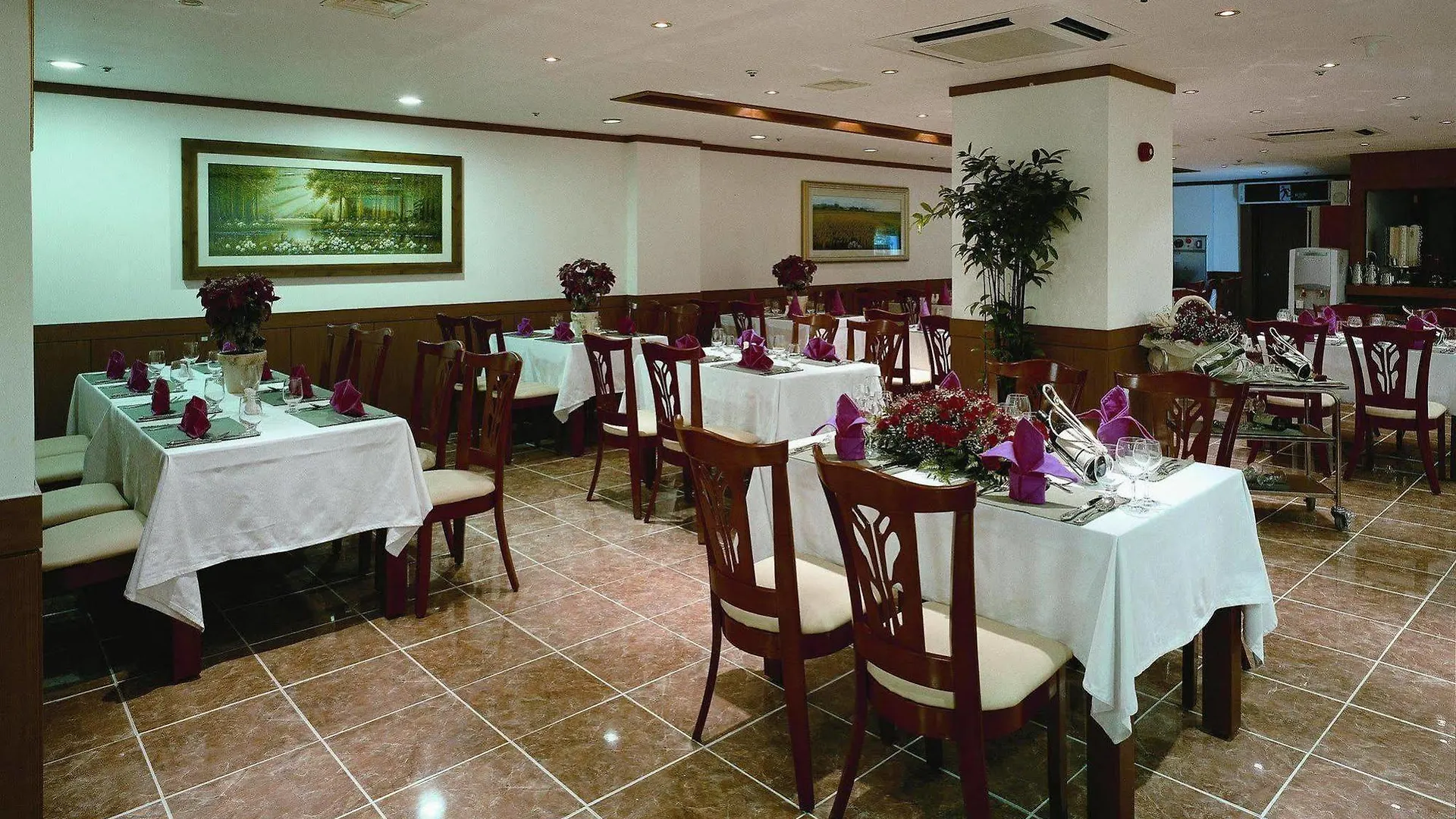 ***  Incheon Airport Hotel June South Korea